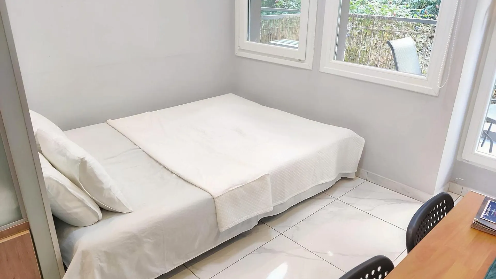 Διαμέρισμα Stylish Fully Equipped City Center Condo Θεσσαλονίκη